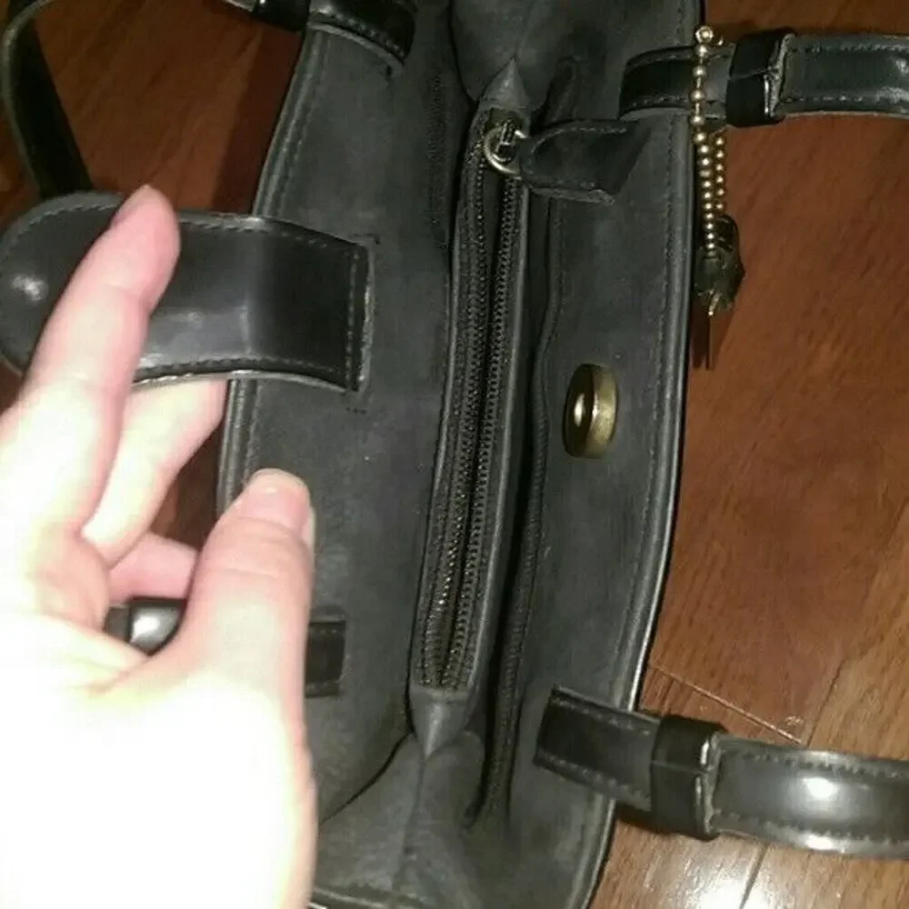 Nine West Leather Shoulder Bag Black